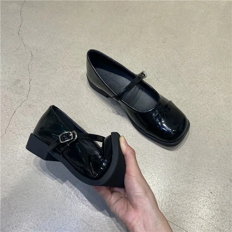 De Potrivire De Culoare Mary Jane Pentru Femei Shoes22 Nouă Primăvară Franceză Piele Moale Retro Unic Pantofi Stil Britanic Mici Pantofi Din Piele Brand Imagine 1